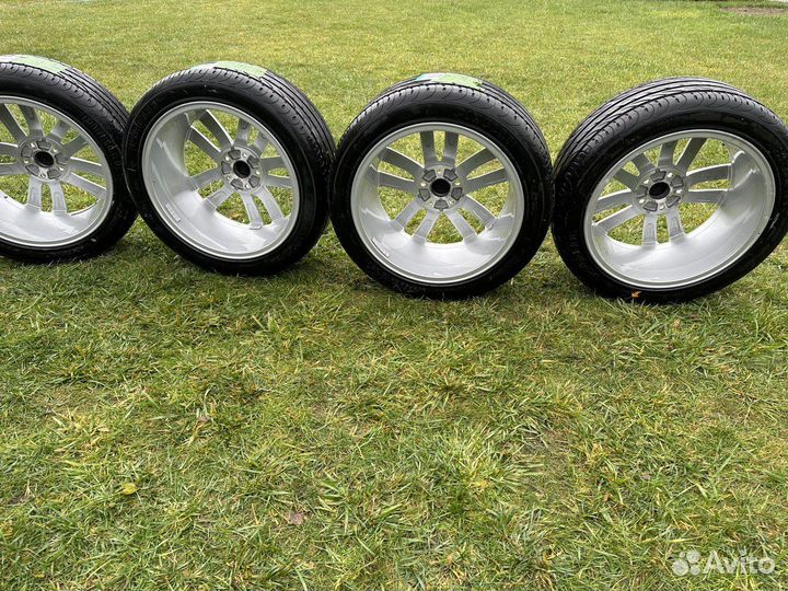 Комплект оригинальных колес R18 Volkswagen