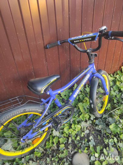 Детский велосипед 18