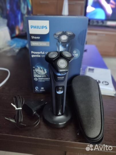 Бритва электрическая philips новая