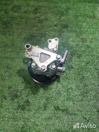 Насос гидроусилителя руля Nissan Teana J32 2.5