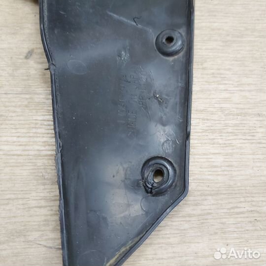 Переднее крыло(140910103) Kawasaki zx6r (05-06)