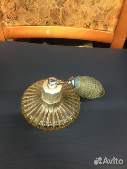 Пузырёк распылитель ретро