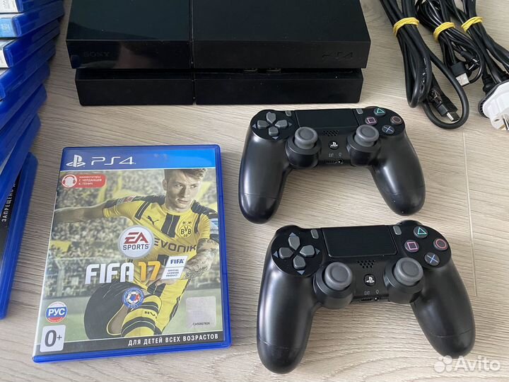 PS4 FAT +2джоя