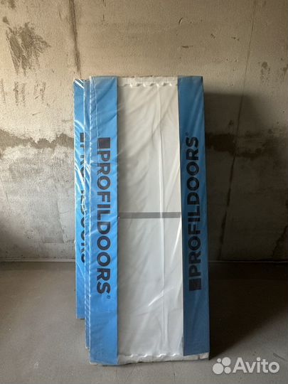 Двери межкомнатные белые новые