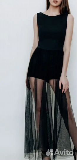 Вечернее женское платье