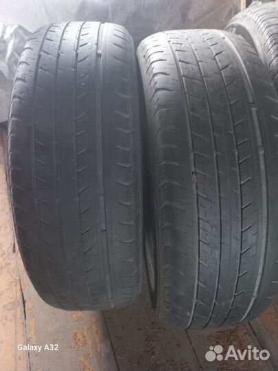 Dunlop Grandtrek AT1 225/60 R18