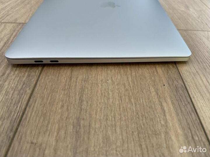 Apple MacBook Pro 13 2019