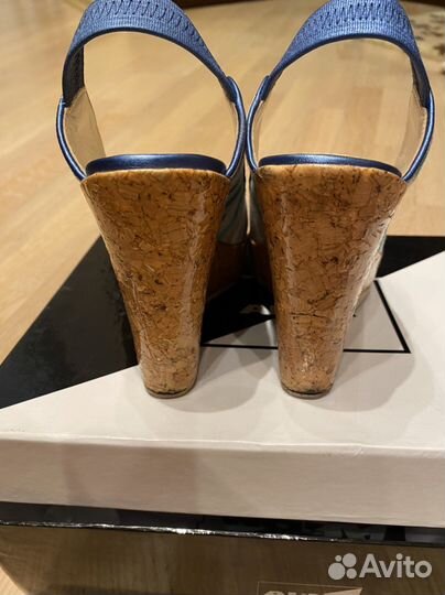 Босоножки Alba