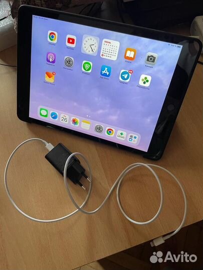 Планшет apple (9го поколения) (ipadOS 16.5)
