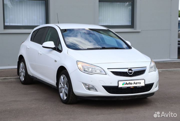 Opel Astra 1.4 AT, 2011, 105 842 км