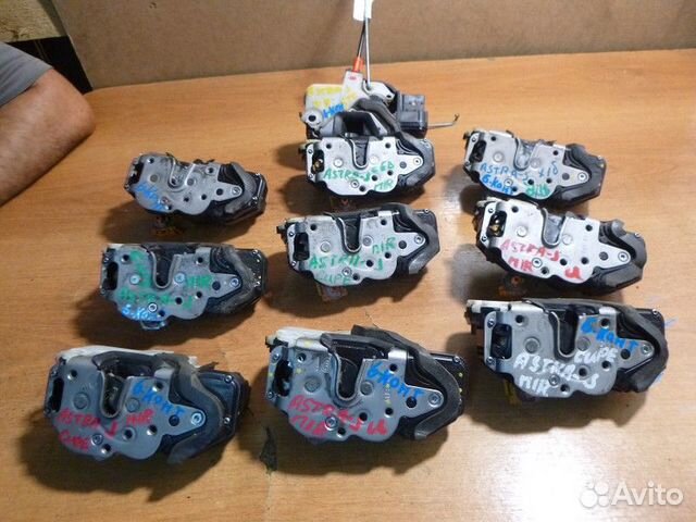 Замок двери передней правой opel astra astra J 201