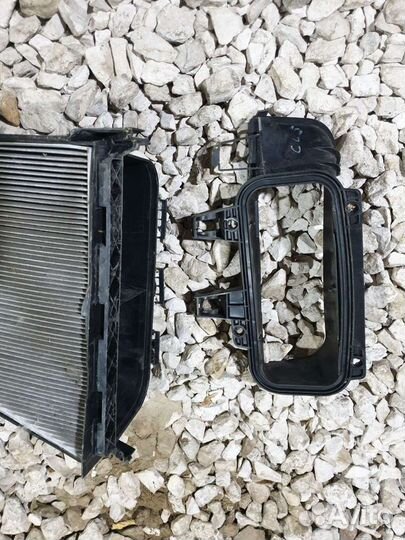 Корпус салонного фильтра Mercedes-Benz CLS 219