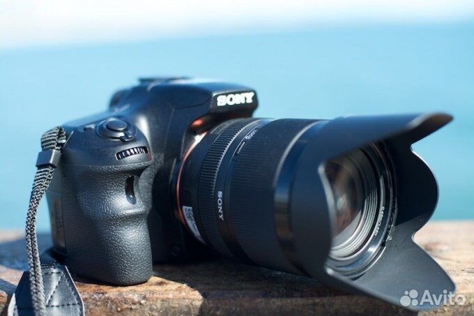 Sony A65(18-135mm+Бленда) Сумка+4гб+З/устр+Ремень