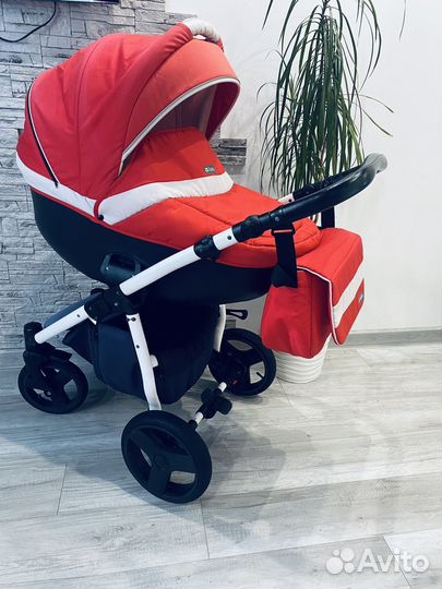 Коляска 3 в 1 tutis