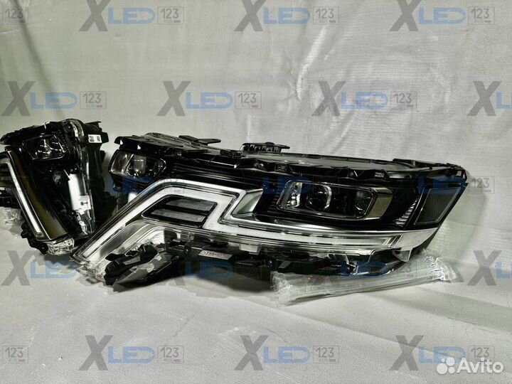 Фары Левая Правая Kia Carnival 2021