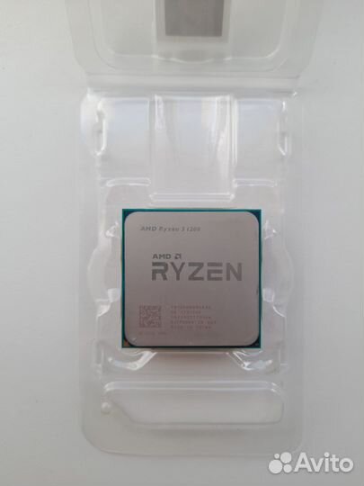 Процессор AMD Ryzen 3 1200 + радиатор BOX
