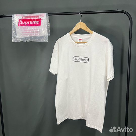 Футболка Supreme Kaws Box Logo Tee