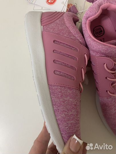 Кросовки женские 37