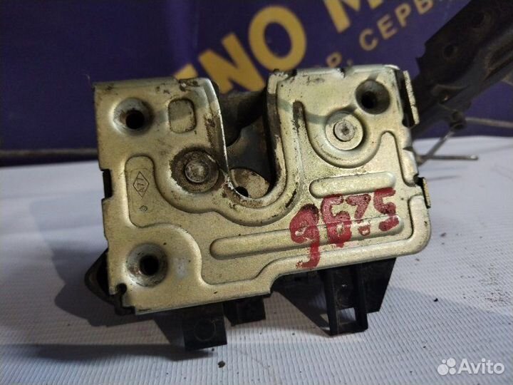 Замок боковой двери передний правый Renault Symbol