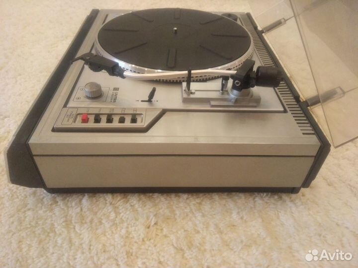 Проигрыватель винила Вега 109 стерео