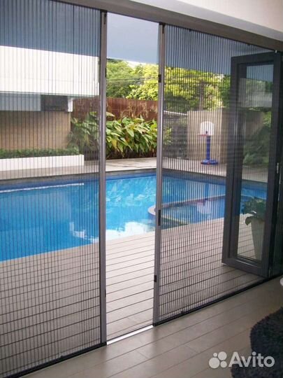 Москитные сетки на окна плиссе