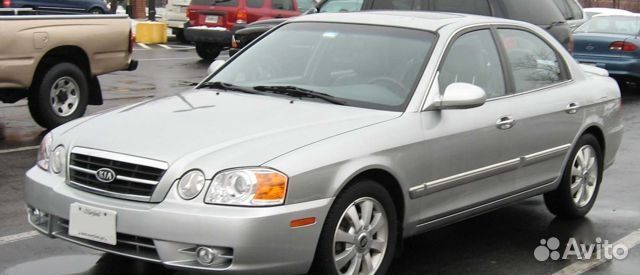 Лобовое стекло Kia Magentis