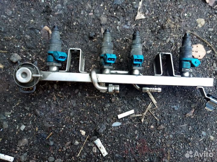 Форсунки топливные audi A4