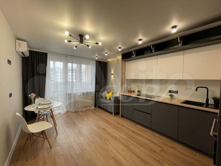 2-к. квартира, 67 м², 7/14 эт.