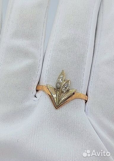 Золотое кольцо с камнем 21,5р