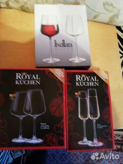 Фужер, и шейкеры, кружки для чая