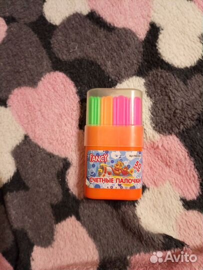 Счетные палочки и переводные татуировки