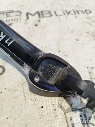 Ручка двери правая Mercedes Gl X164