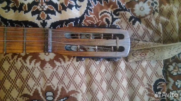 Раритетная Акустическая гитара