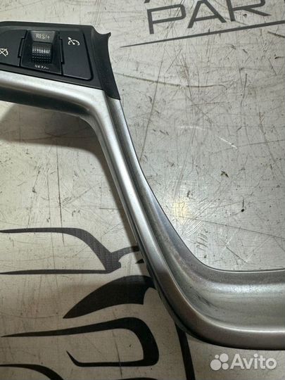 Кнопки руля Opel Insignia G09 A18XER 2009