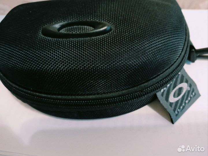 Солнцезащитные очки мужские Oakley