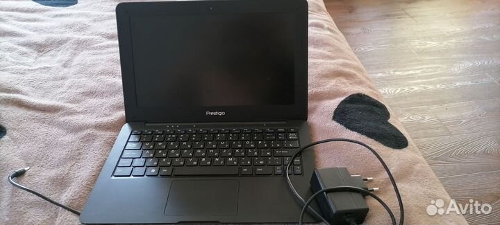 Ноутбук Prstigio
