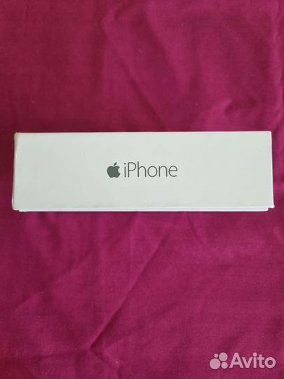 Коробка от iPhone