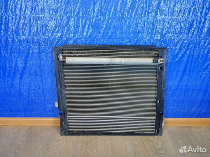 Радиатор кондиционера M GLE class W166 2011