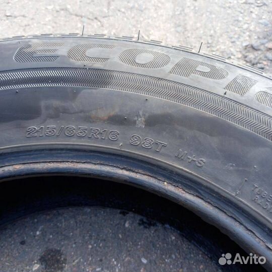 Bridgestone Ecopia EP422 215/65 R16