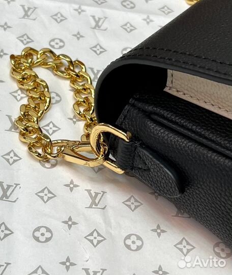 Сумка женская Louis Vuitton Lockme Tender