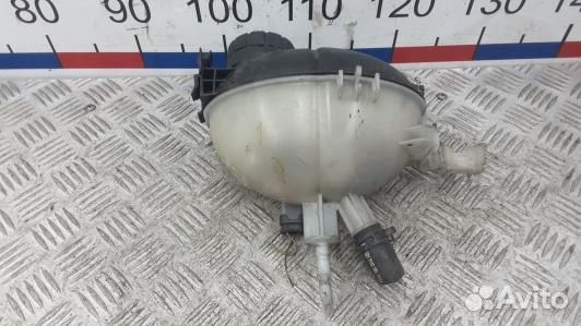 Бачок расширительный mercedes benz C-class W204 (P