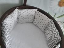 Детская кроватка с маятником круглая