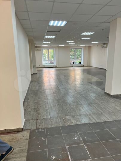 Торговая площадь, 30 м²