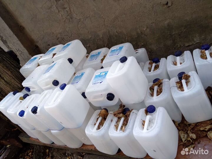 Канистра пластиковая 5 литров