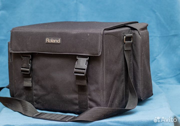 Комбоусилитель Roland AC-60