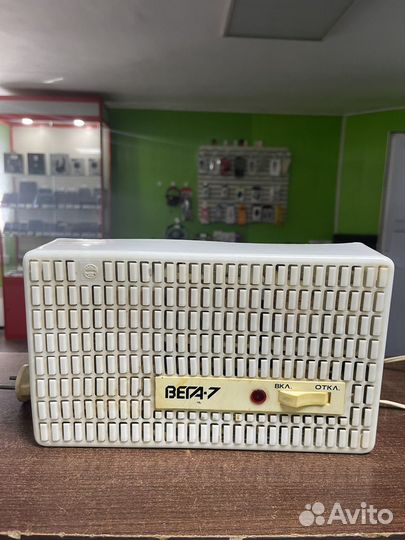 Стабилизатор напряжения вега 7