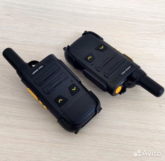 Простые легкие рации для связи, магазина, туризма