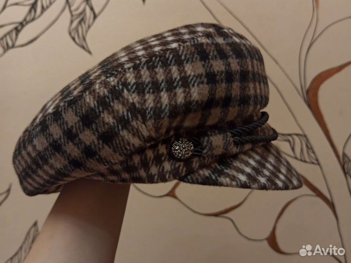 Кепка зимняя женская весенняя теплая
