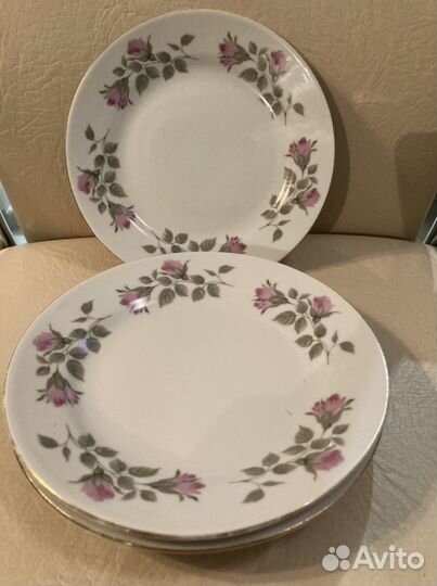 Тарелка десертная