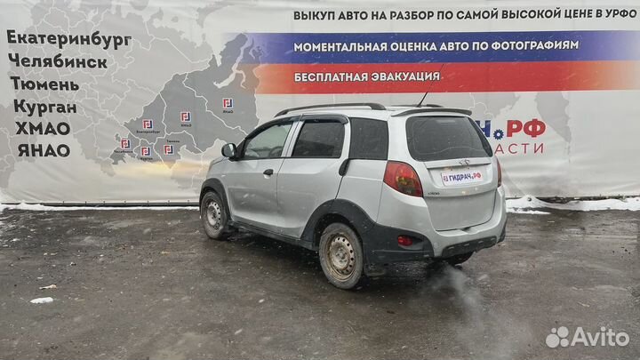 Рейка топливная (рампа) Chery indiS S211121010BA